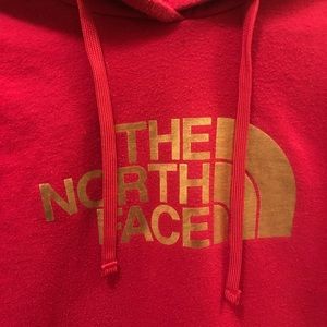 The North Face Hoodie Pink